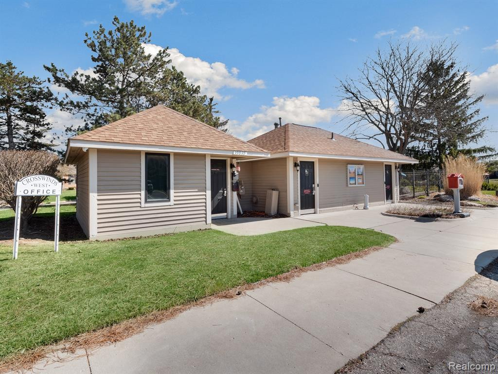 40054 CROSSWINDS, Novi, MI — Photo 45
