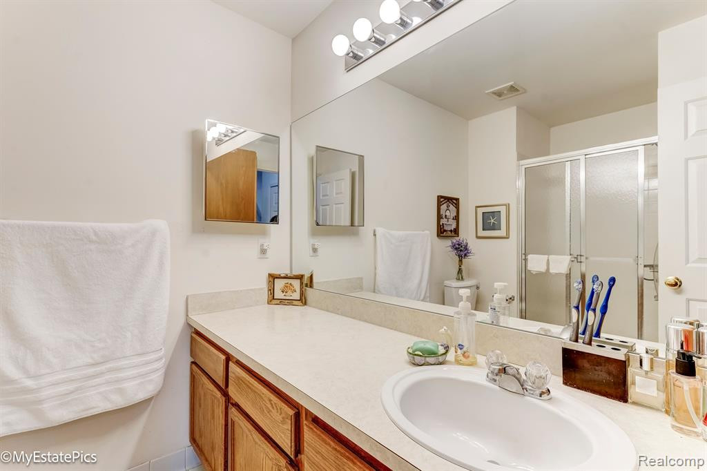 7665 MITCHELL Drive, Van Buren, MI 48111 — Photo 26