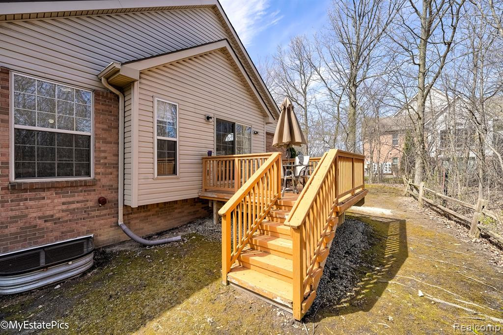 7665 MITCHELL Drive, Van Buren, MI 48111 — Photo 30