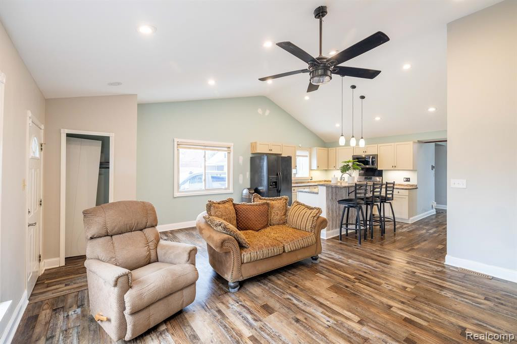 40179 ALDEN Road, Van Buren, MI 48111 — Photo 4