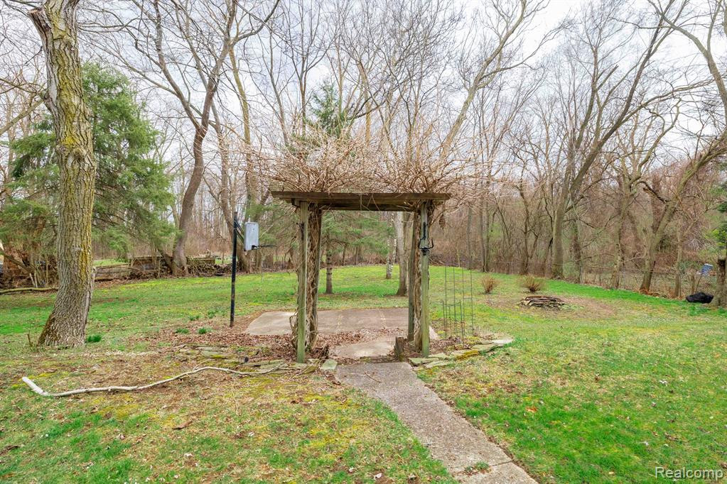 40179 ALDEN Road, Van Buren, MI 48111 — Photo 24
