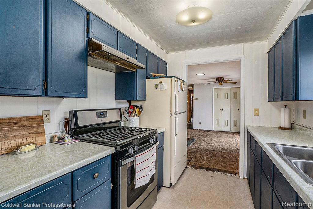 14985 JEDDO Road, Brown, MI 48416 — Photo 7