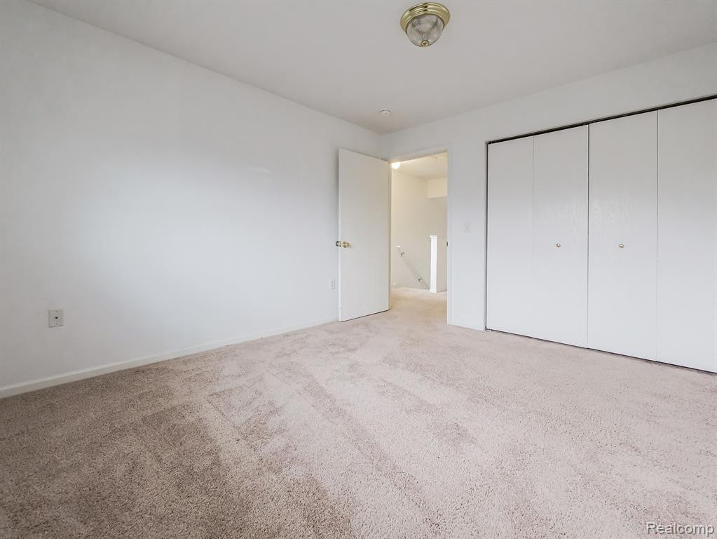 2152 STONE SCHOOL Circle, Ann Arbor, MI 48108 — Photo 13