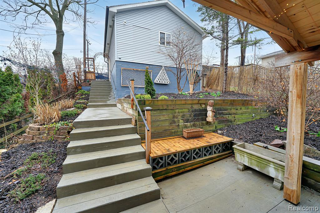 511 BELLEVUE Avenue, Lake Orion, MI 48362 — Photo 6