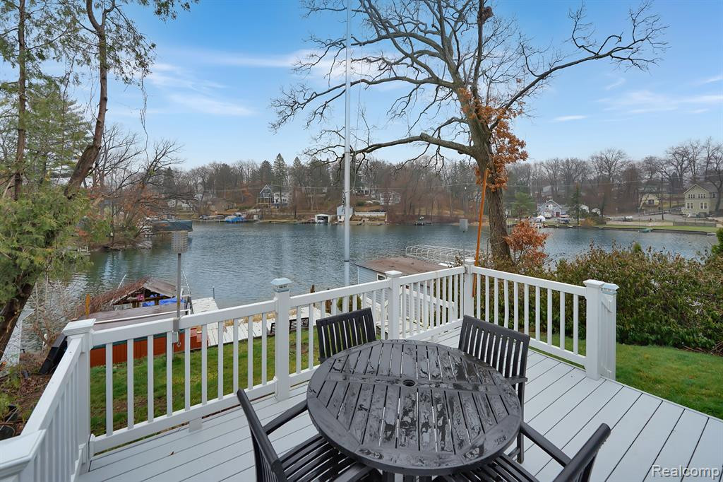 511 BELLEVUE Avenue, Lake Orion, MI 48362 — Photo 26