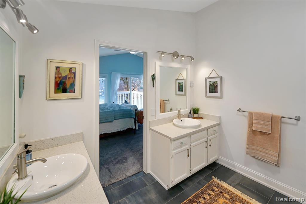 511 BELLEVUE Avenue, Lake Orion, MI 48362 — Photo 39