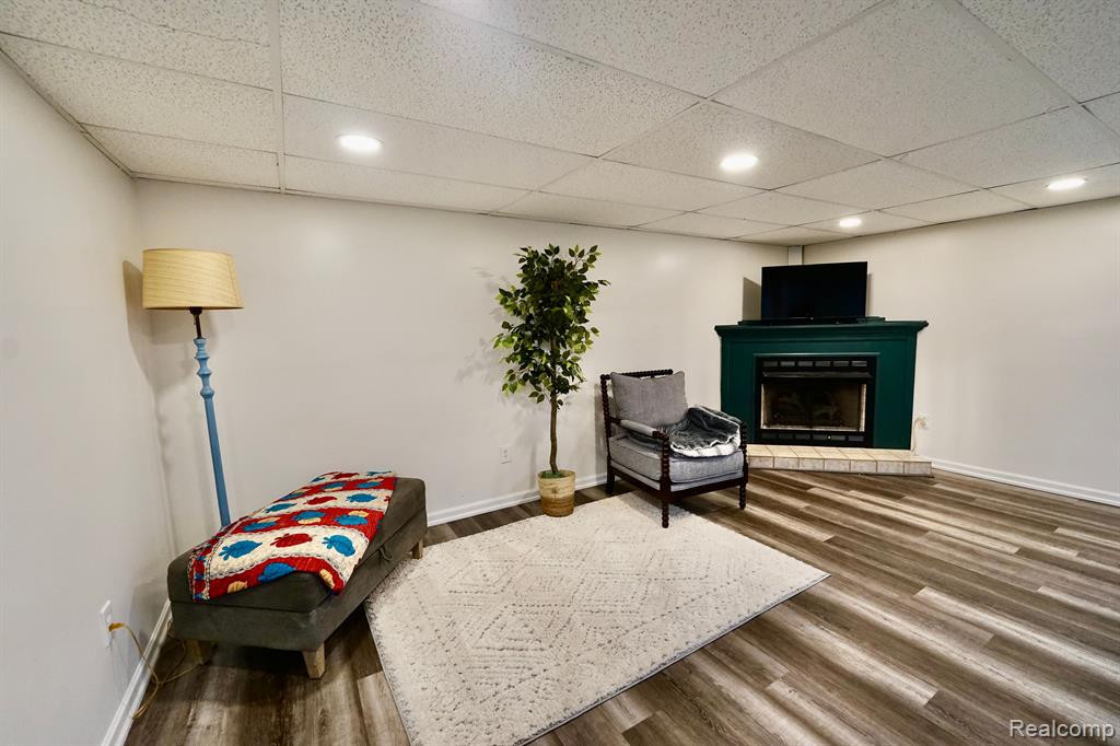511 BELLEVUE Avenue, Lake Orion, MI 48362 — Photo 47