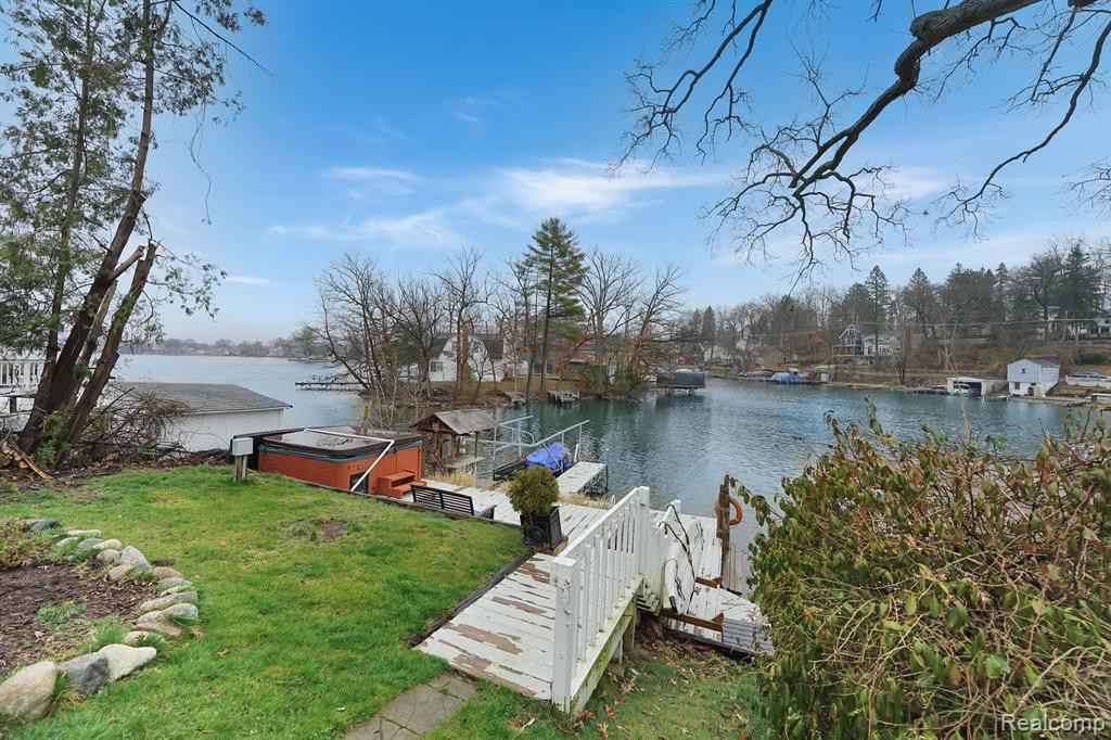 511 BELLEVUE Avenue, Lake Orion, MI 48362 — Photo 55