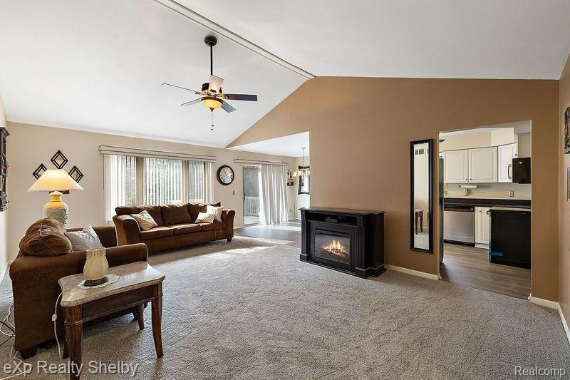 45853 KARAM Drive, Shelby Twp, MI 48315 — Photo 8