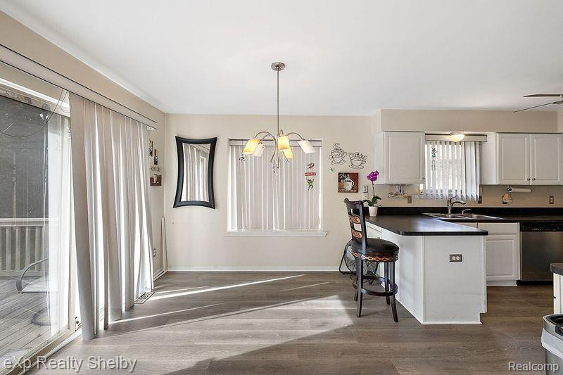 45853 KARAM Drive, Shelby Twp, MI 48315 — Photo 10