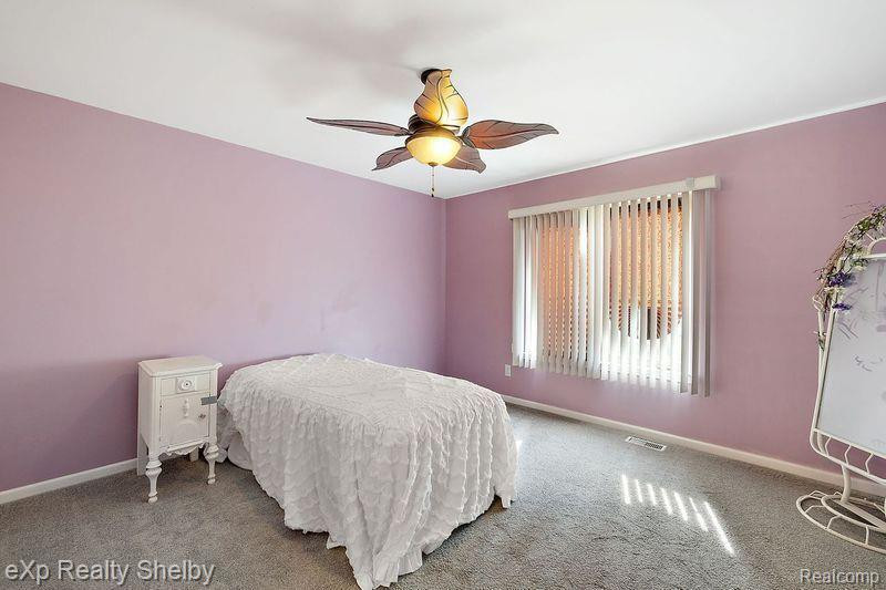 45853 KARAM Drive, Shelby Twp, MI 48315 — Photo 17