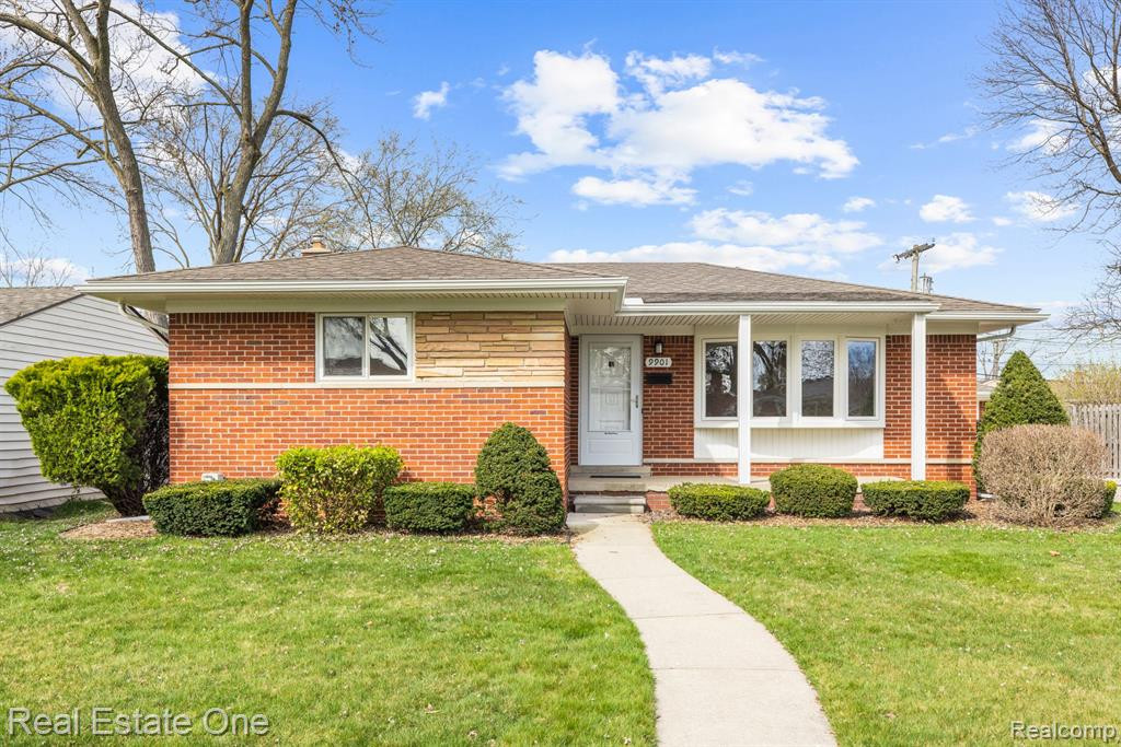 9901 PERE Avenue, Livonia, MI 48150 — front exterior