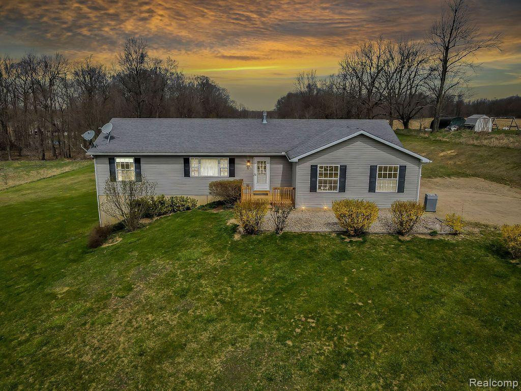 5814 HAYNER Road, Fowlerville, MI 48836 — front exterior
