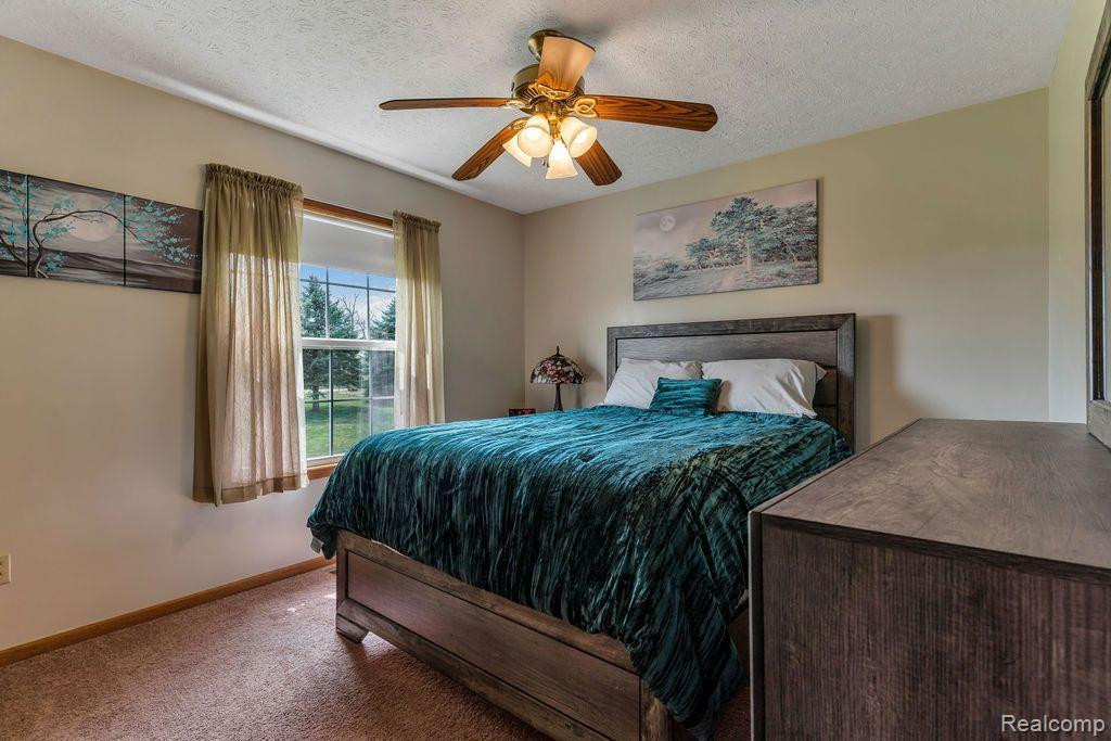 5814 HAYNER Road, Fowlerville, MI 48836 — Photo 17