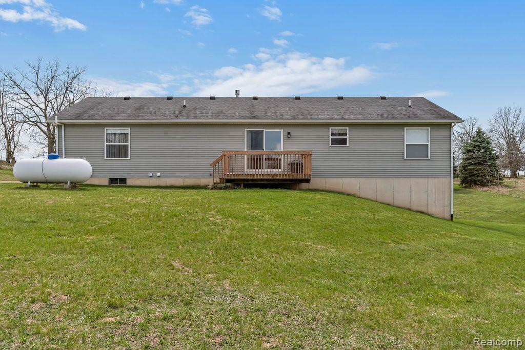 5814 HAYNER Road, Fowlerville, MI 48836 — Photo 26