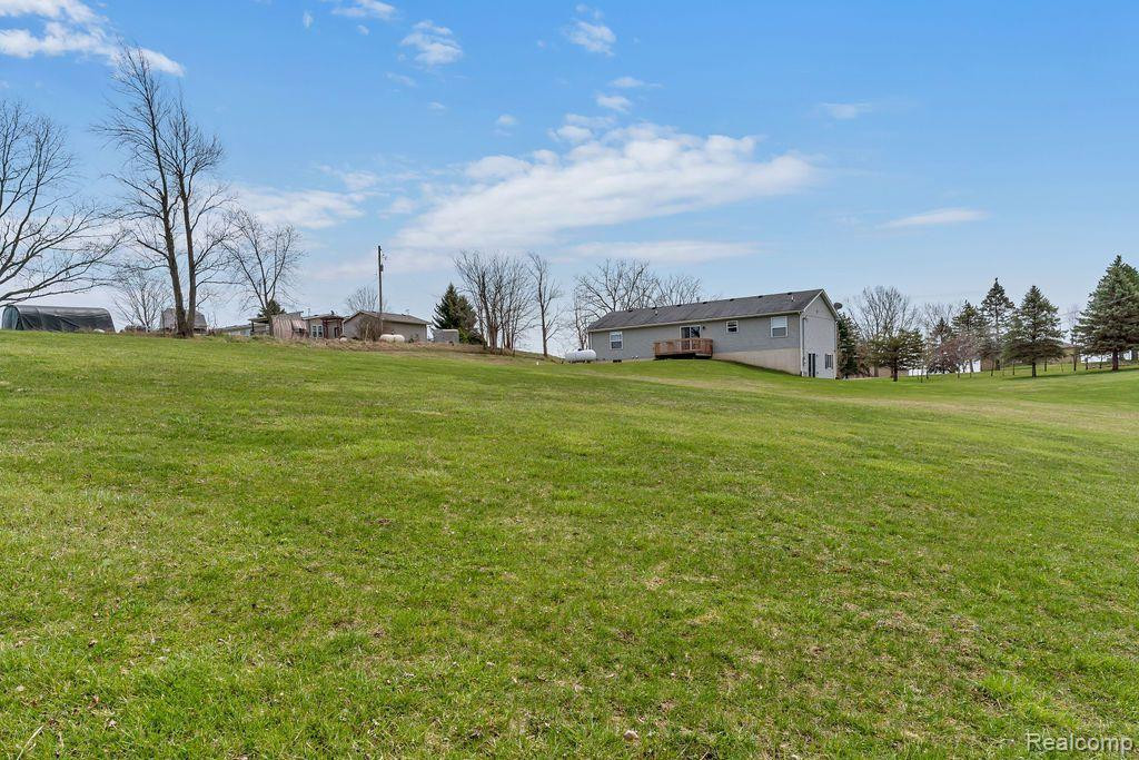 5814 HAYNER Road, Fowlerville, MI 48836 — Photo 28