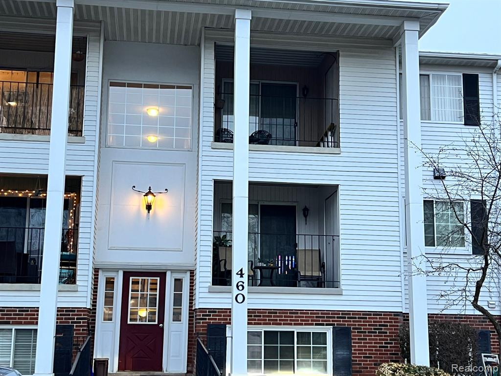 460 BALDWIN Avenue, 41, Rochester, MI 48307 — front exterior