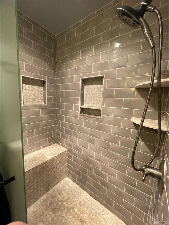 460 BALDWIN Avenue, 41, Rochester, MI 48307 — Photo 15