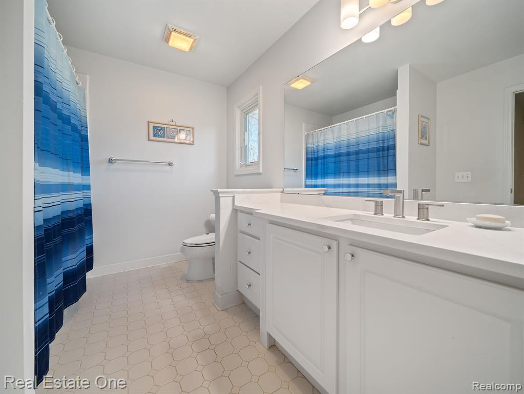 9060 HURON BLUFFS Drive, White Lake, MI — Photo 22