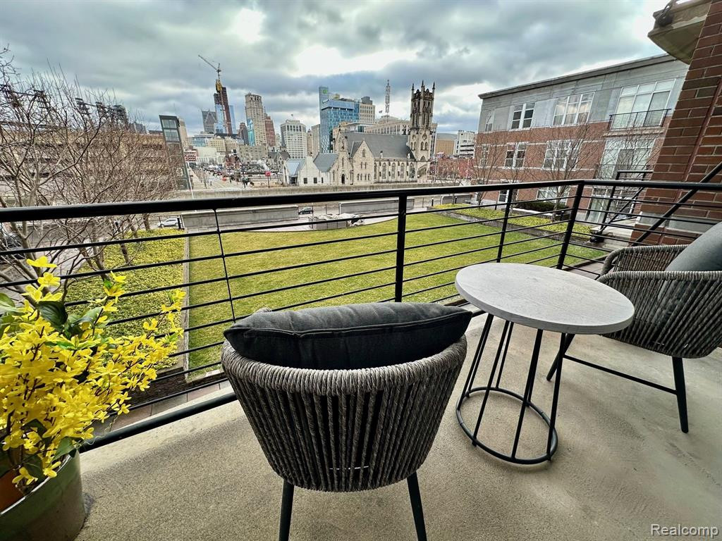 66 WINDER Street, 36-336, Detroit, MI 48201 — Photo 2