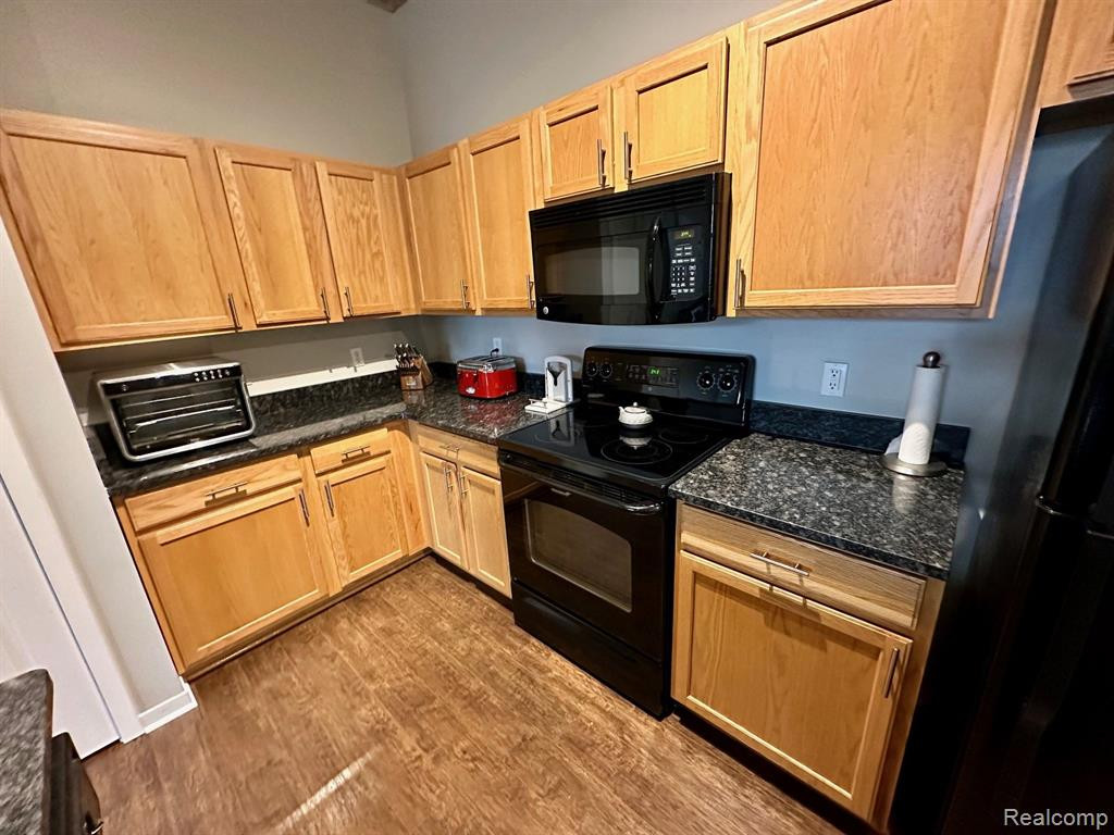 66 WINDER Street, 36-336, Detroit, MI 48201 — Photo 8