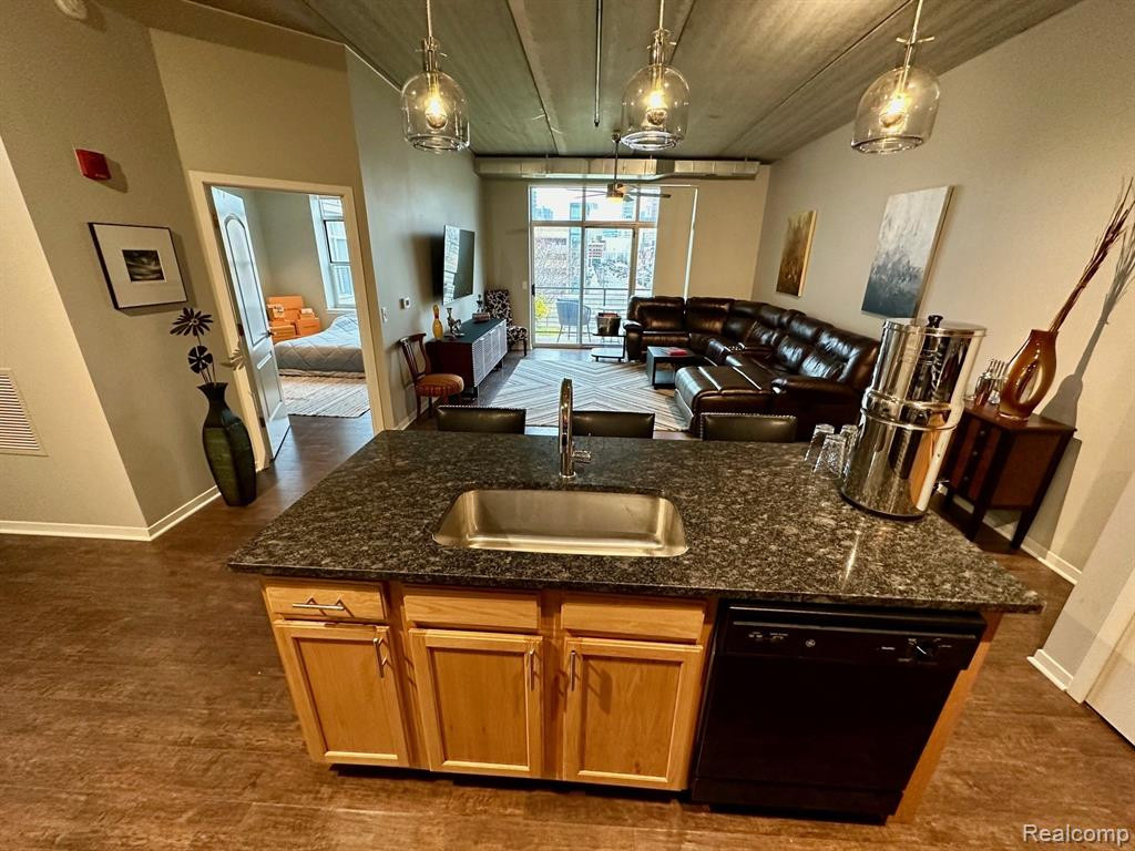 66 WINDER Street, 36-336, Detroit, MI 48201 — Photo 10