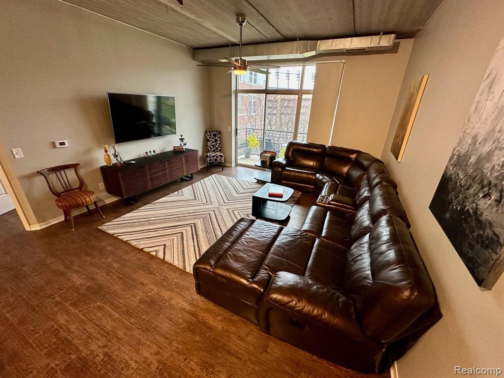 66 WINDER Street, 36-336, Detroit, MI 48201 — Photo 13