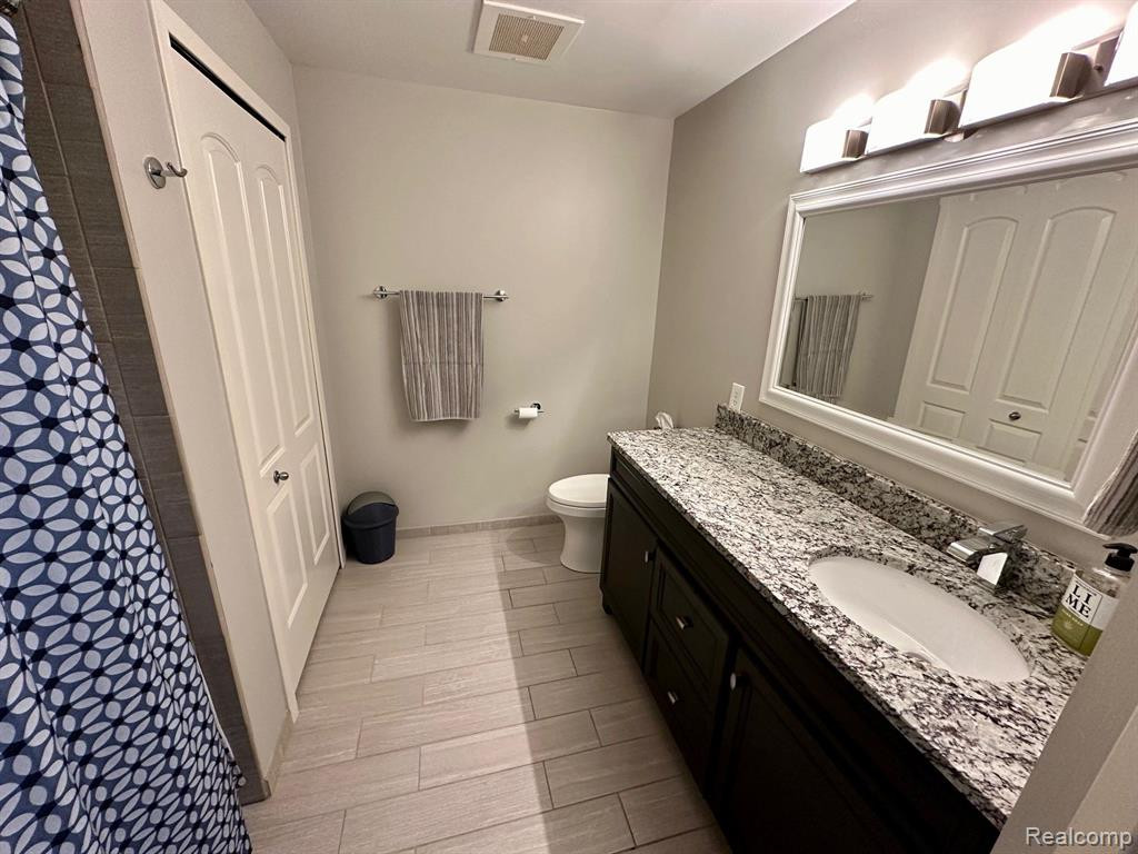 66 WINDER Street, 36-336, Detroit, MI 48201 — Photo 23