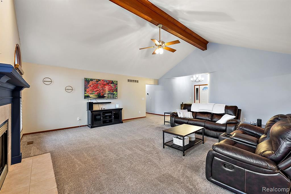 54836 CHICKASAW Drive, Macomb, MI 48042 — Photo 11