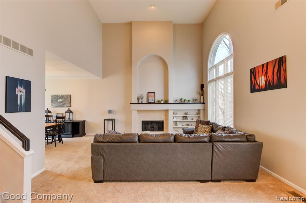 7298 VILLAGE SQUARE Drive, West Bloomfield, MI — Photo 5