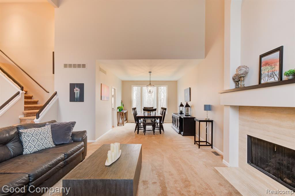 7298 VILLAGE SQUARE Drive, West Bloomfield, MI — Photo 9