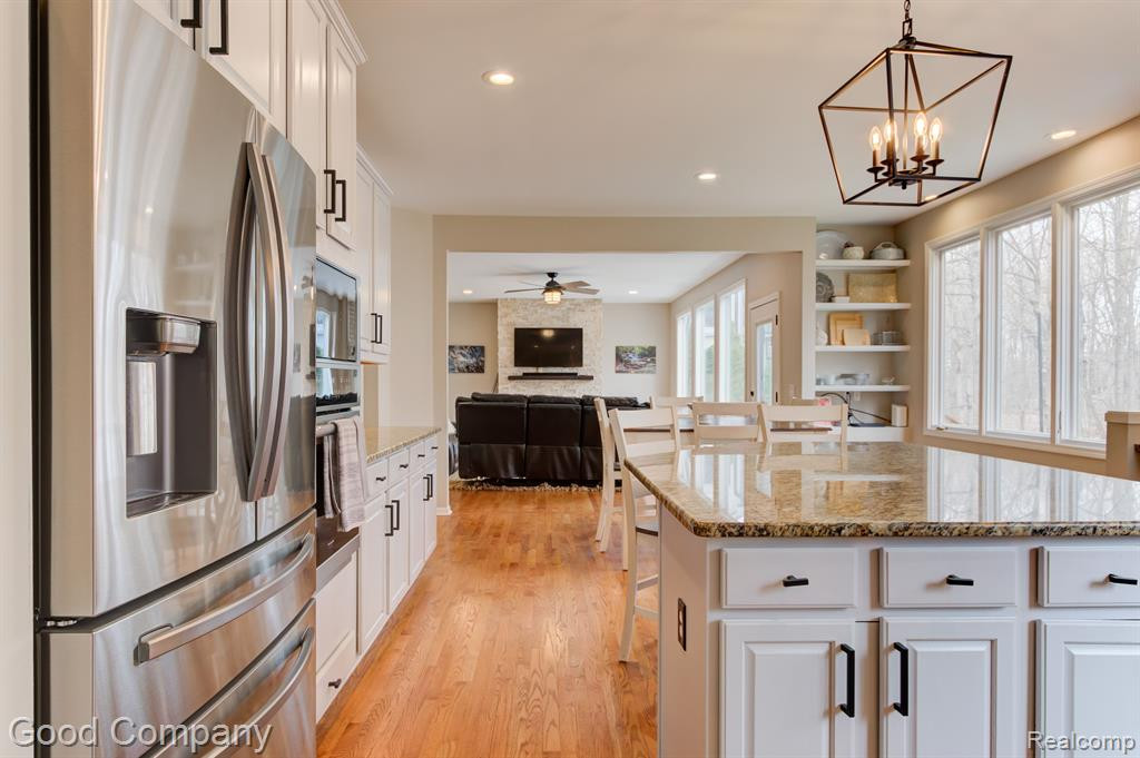 7298 VILLAGE SQUARE Drive, West Bloomfield, MI — Photo 26