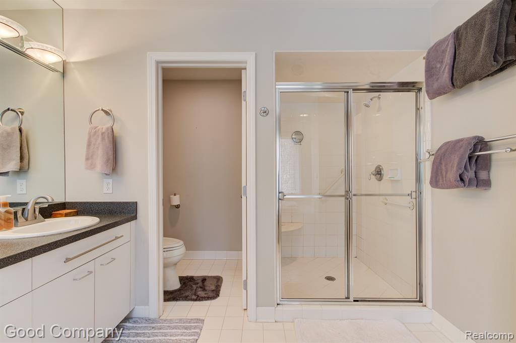 7298 VILLAGE SQUARE Drive, West Bloomfield, MI — Photo 42