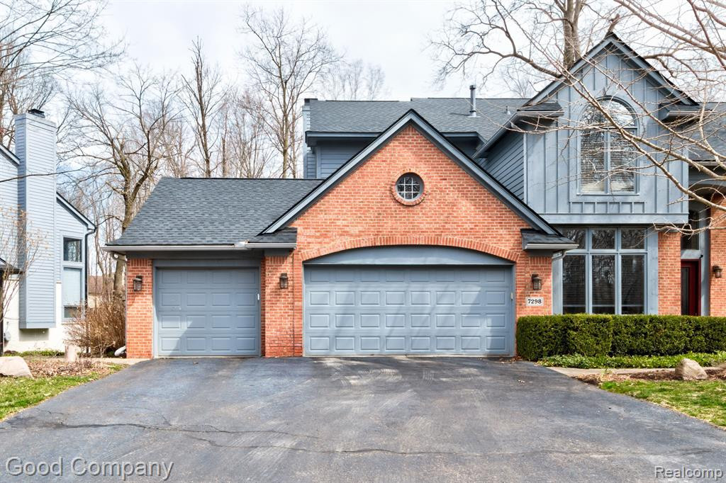 7298 VILLAGE SQUARE Drive, West Bloomfield, MI — Photo 53