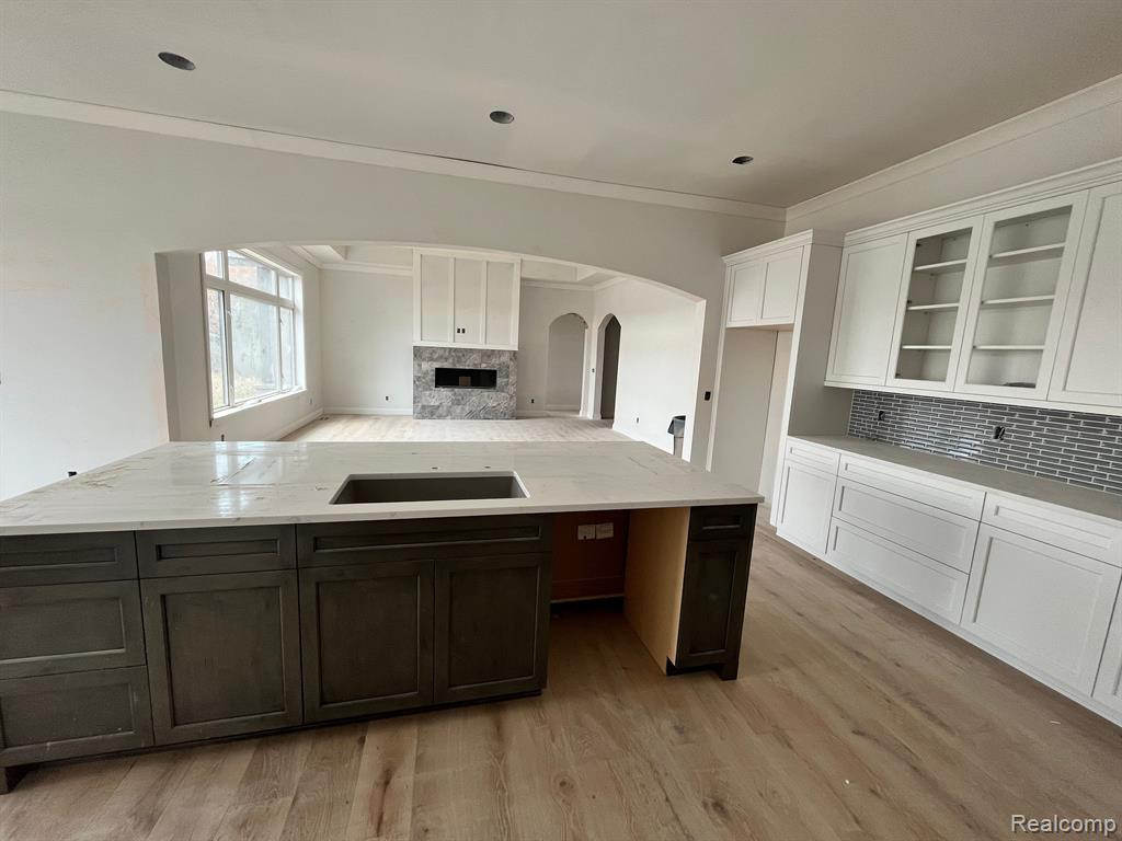 9768 Lake Edge Drive, Brighton, MI 48114 — Photo 8