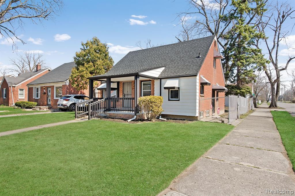 9004 PATTON Street, Detroit, MI 48228 — Photo 3