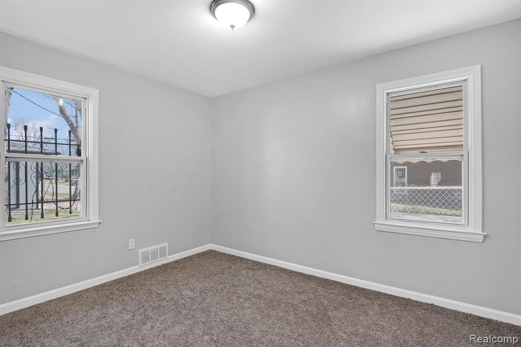 9004 PATTON Street, Detroit, MI 48228 — Photo 17