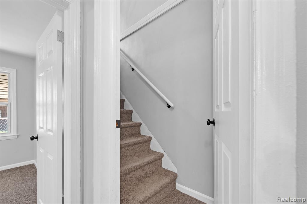 9004 PATTON Street, Detroit, MI 48228 — Photo 19