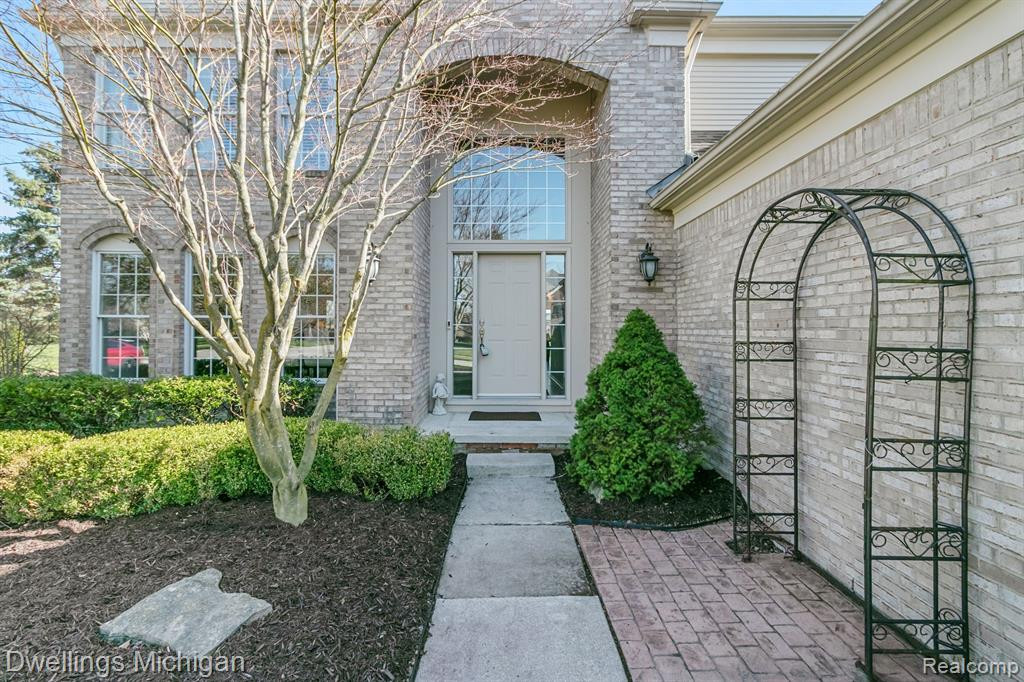 47563 ASHFORD Drive S, Canton, MI 48188 — Photo 52