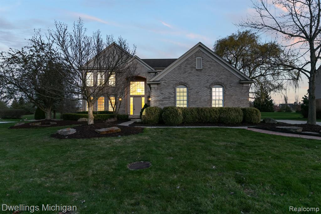 47563 ASHFORD Drive S, Canton, MI 48188 — Photo 58