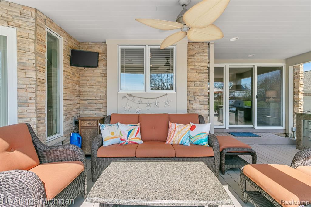 47563 ASHFORD Drive S, Canton, MI 48188 — Photo 23