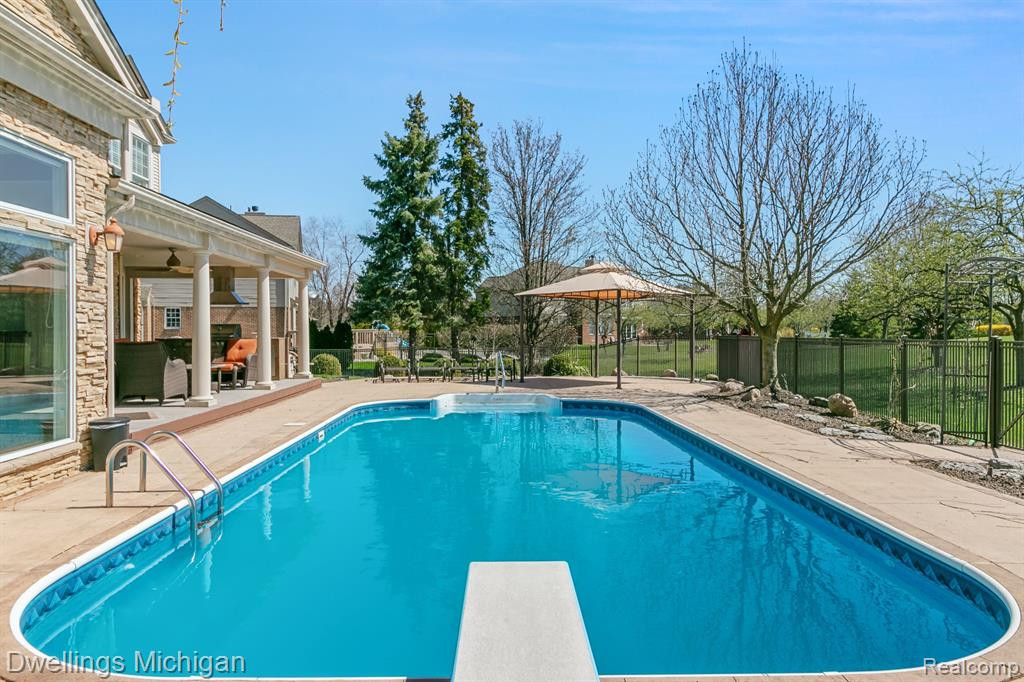 47563 ASHFORD Drive S, Canton, MI 48188 — Photo 30