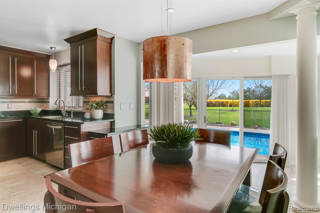 47563 ASHFORD Drive S, Canton, MI 48188 — Photo 41