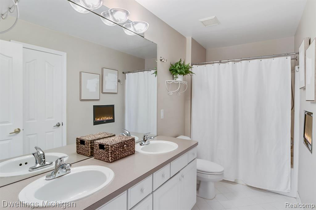 47563 ASHFORD Drive S, Canton, MI 48188 — Photo 49