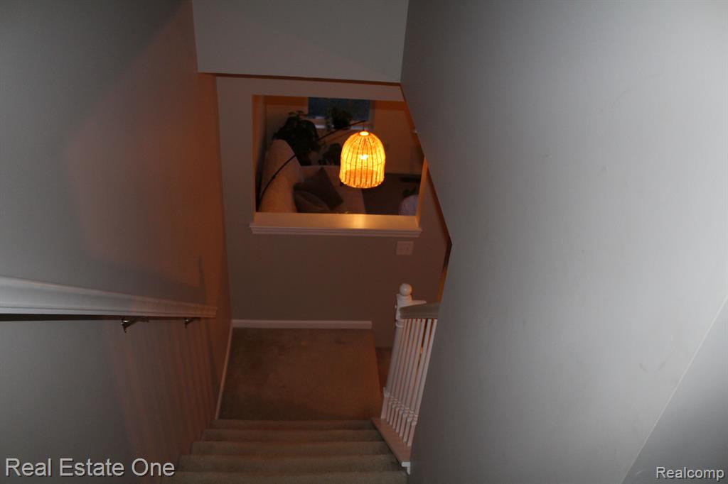 2202 KNOTTY PINE Trail, 124, Howell, MI 48855 — Photo 21