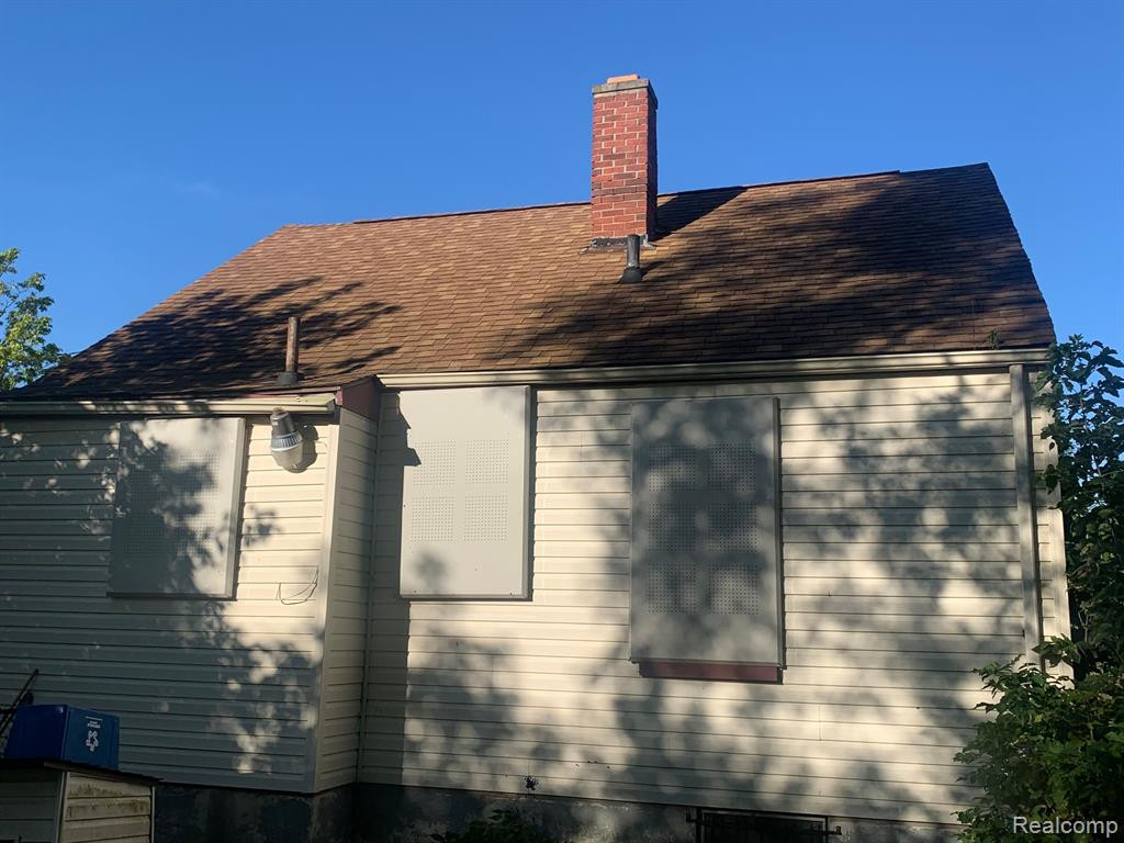 4910 EDWARDS Avenue, Flint, MI 48505 — Photo 5