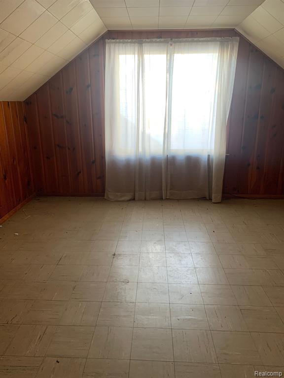 4910 EDWARDS Avenue, Flint, MI 48505 — Photo 13