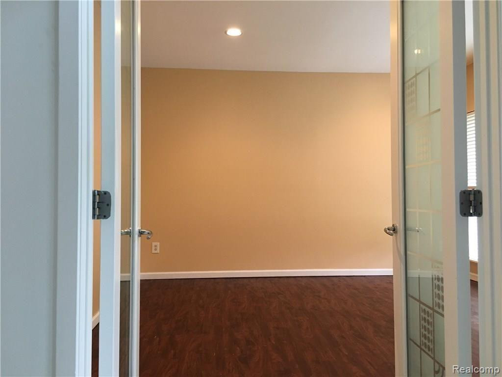 4702 MADA Court, West Bloomfield, MI — Photo 10