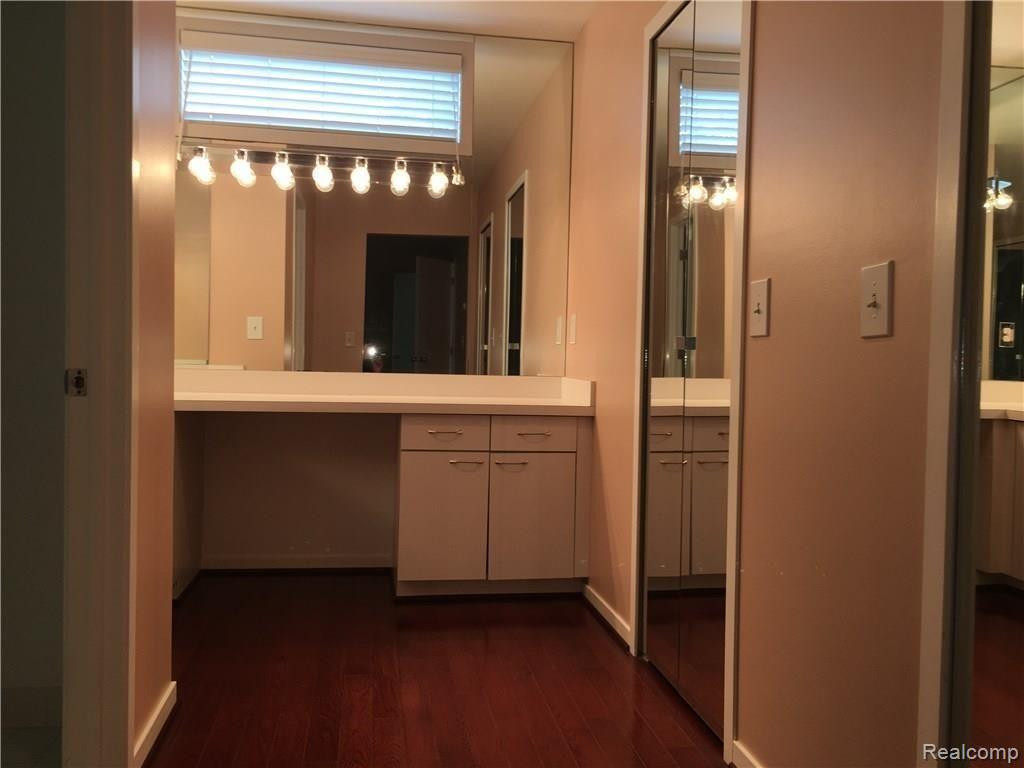 4702 MADA Court, West Bloomfield, MI — Photo 21