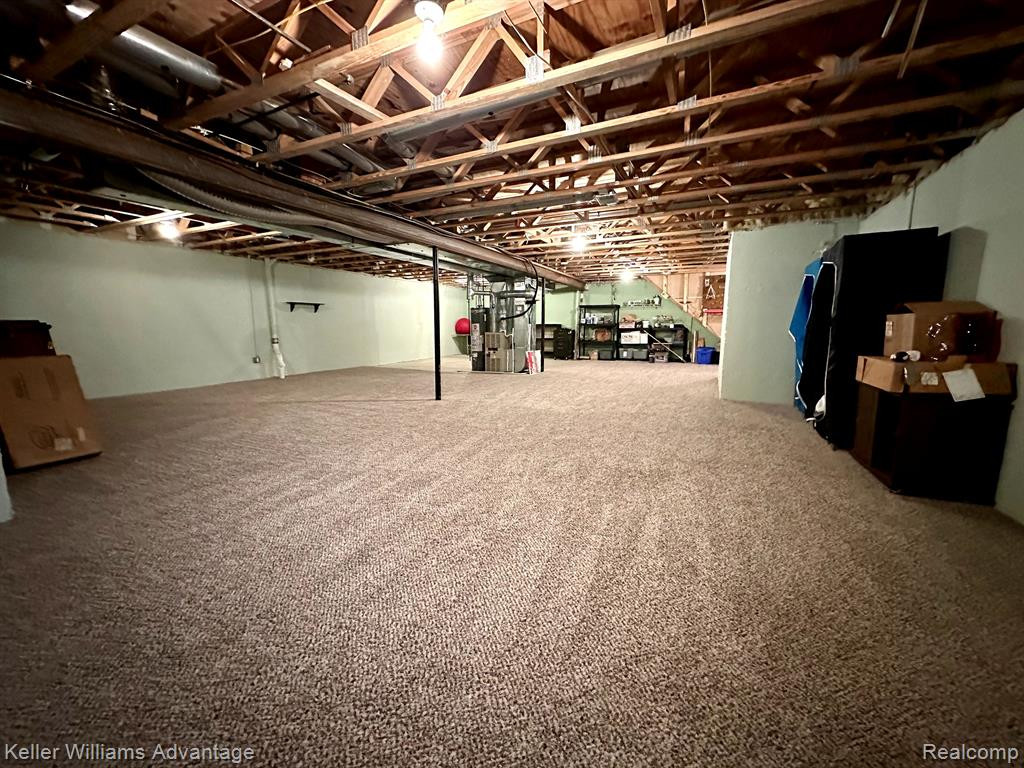 35310 Lone Pine Lane, Farmington Hills, MI 48335 — Photo 23